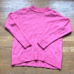 Women’s sweater